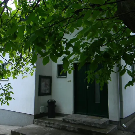 Holiday In Csopak/balaton 18325 펜션